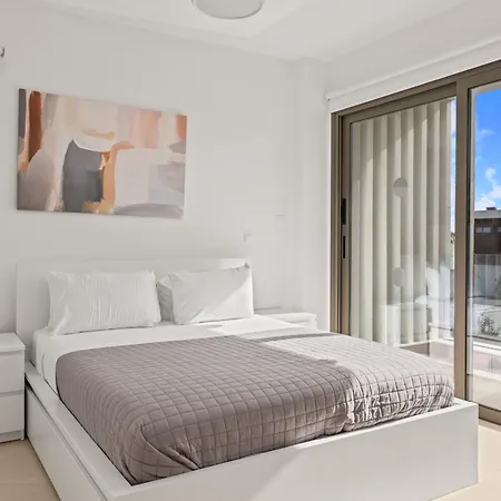 Villa Serenity Waves 11 *