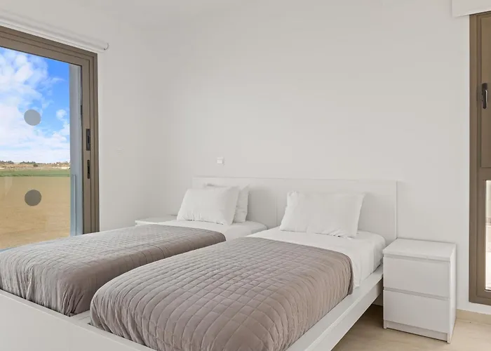 Villa Serenity Waves 11